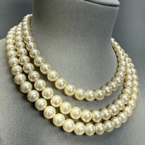 VTG 1980s Three Strand Necklace 16" Gold Tone Cream Faux Pearl Statement Costume